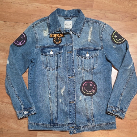 NIRVANA Blue Denim Jacket with Multicolor Patch - Picture 3 of 10